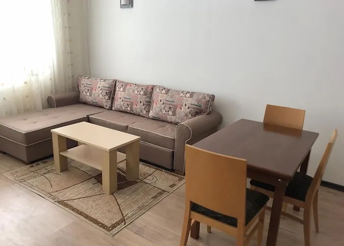 студио, стената פמפורובו